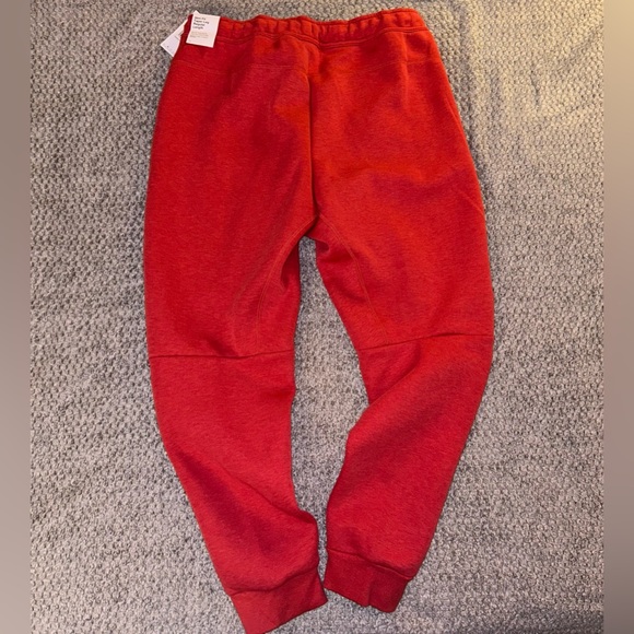 Brand New Nike Tech Joggers 👖 - Picture 4 of 8